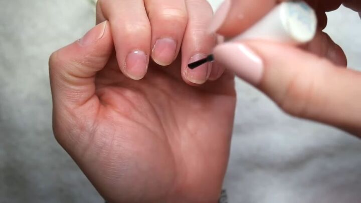 how to remove press on nails without damage, Applying cuticle oil