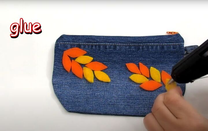 how to diy 2 cute denim pouches, Decorating DIY bag