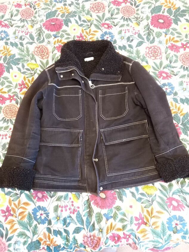 How to Easily Fold Different Jacket Types Upstyle How to Easily Fold Different Jacket Types Upstyle