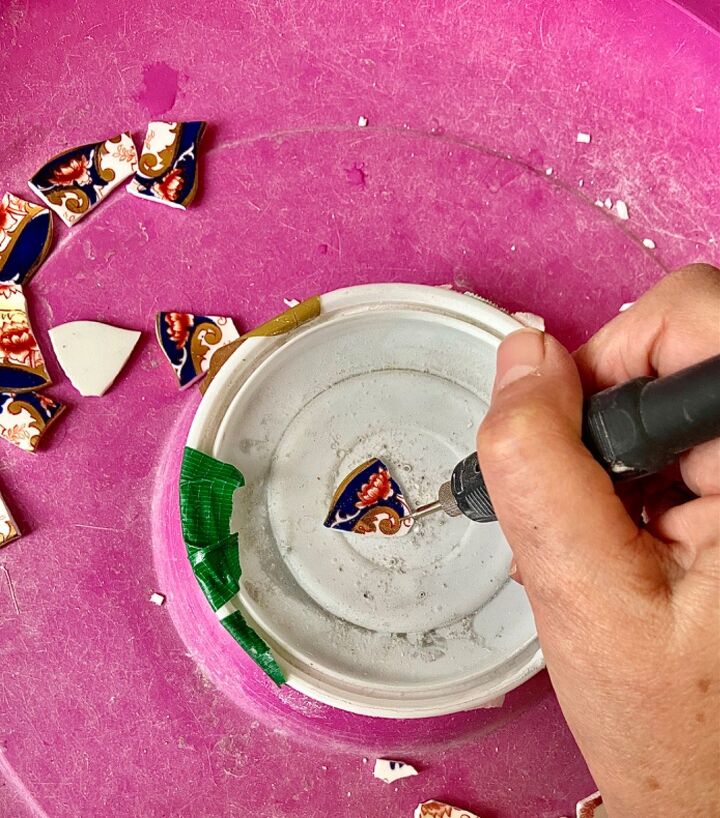 how to use your old saucers and plates to create jewellery, Drilling hole