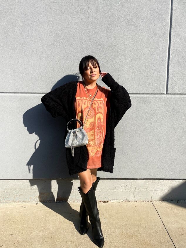 oversized graphic tee as a dress