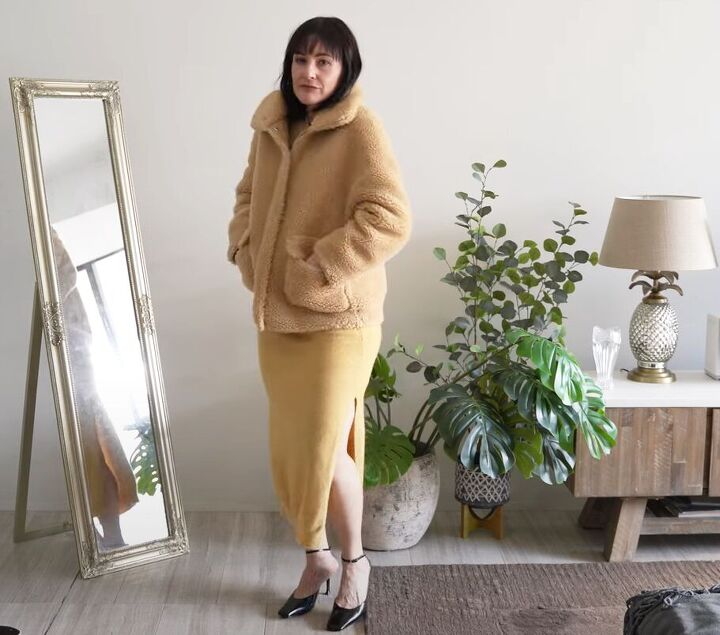 how to look elegant and classy everyday in winter, Faux shearling jacket
