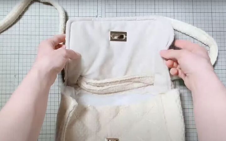 how to diy a super cute white shoulder bag, Making the strap