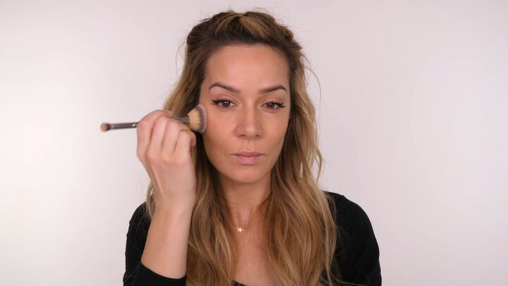 Super Simple Everyday Makeup Tutorial | Upstyle