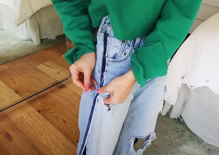 how to diy custom fitted ripped jeans, Re wrapping the jeans