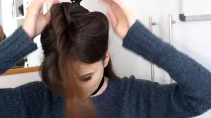 how to create a cute curly and messy bun hairstyle, Adding hair extensions