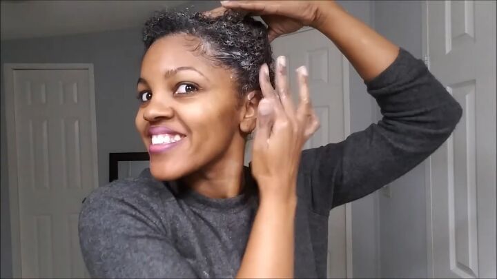 how to diy an easy deep conditioner for natural hair, Tying hair up