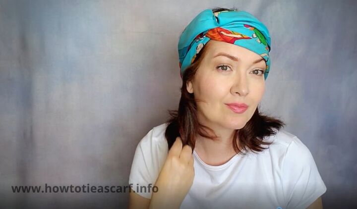 6 silk scarf headband hairstyles cute variations, Turban style