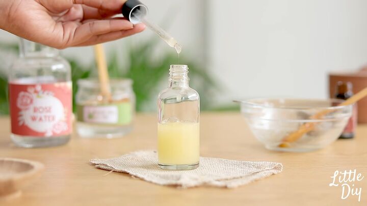 how to diy a super easy face serum and mist for glowing skin, Skin glow serum