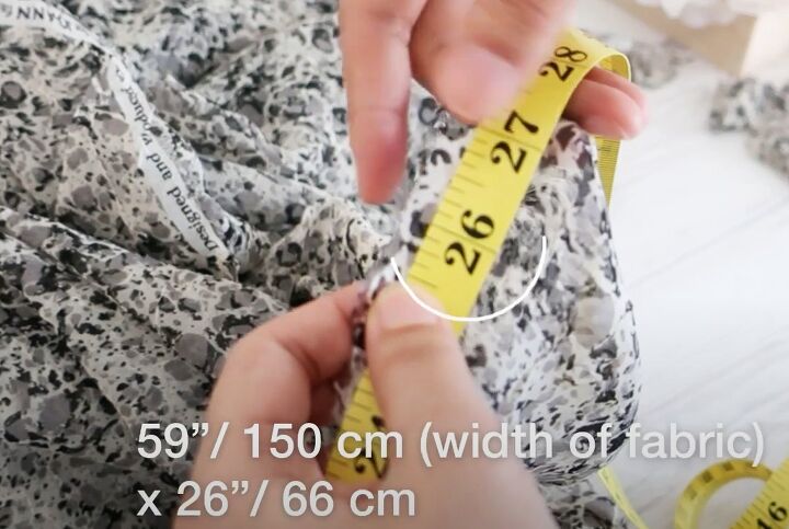 how to diy an elegant chiffon maxi dress, Measuring