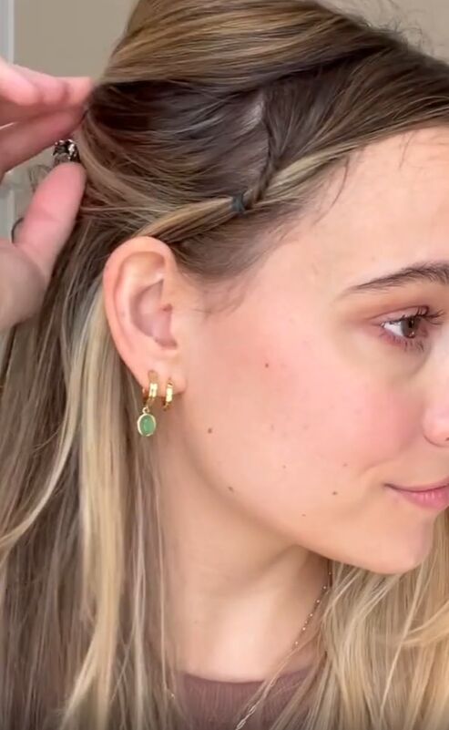 The Stylish Way To Keep Your Hair Out Of Your Eyes Upstyle the-stylish-way-to-keep-your-hair-out-of-your-eyes-upstyle