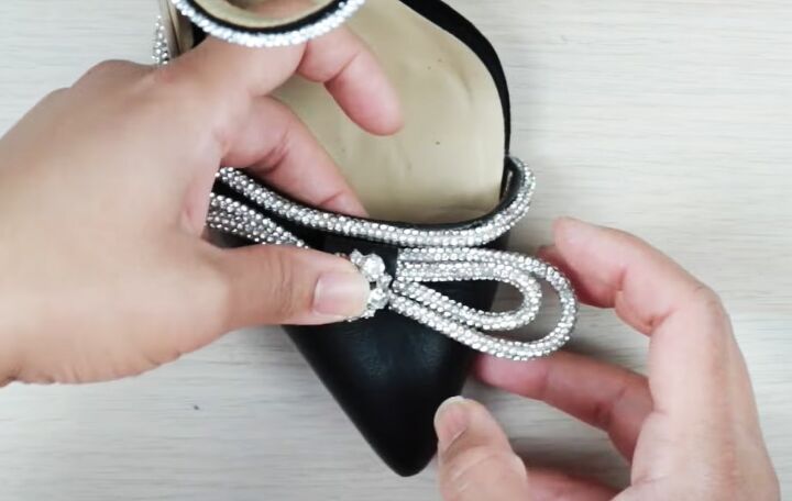 mach and mach dupes how to diy cute rhinestone bow heels, Attaching bows