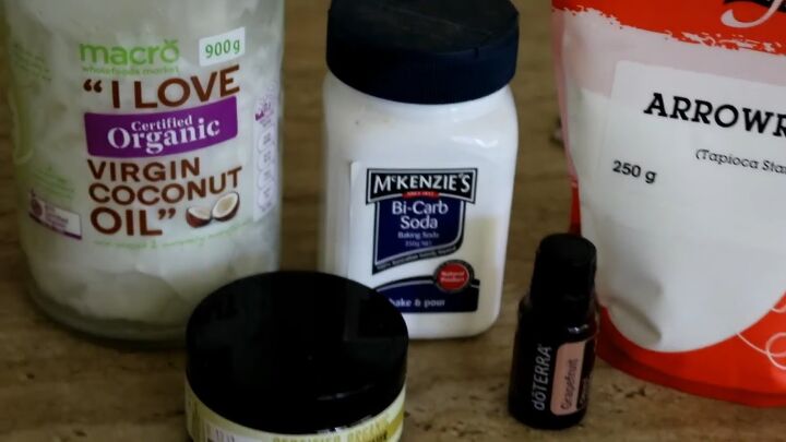 follow this super easy natural deodorant recipe, Natural deodorant ingredients