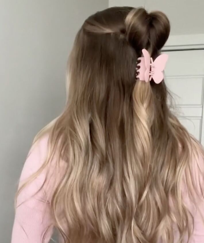 unique hair tutorial with butterfly claw clip
