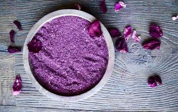 Make Rose Petal Powder Recipe for Glowing Skin