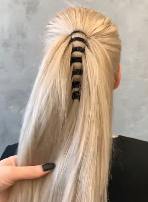 wow this ponytail looks so cool and unique perfect for concerts, Unique ponytail hairstyle