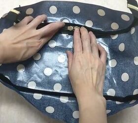 how to sew a super cute fanny pack, Binding the seams