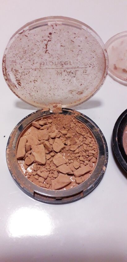 if you buy the wrong shade in face powder try this