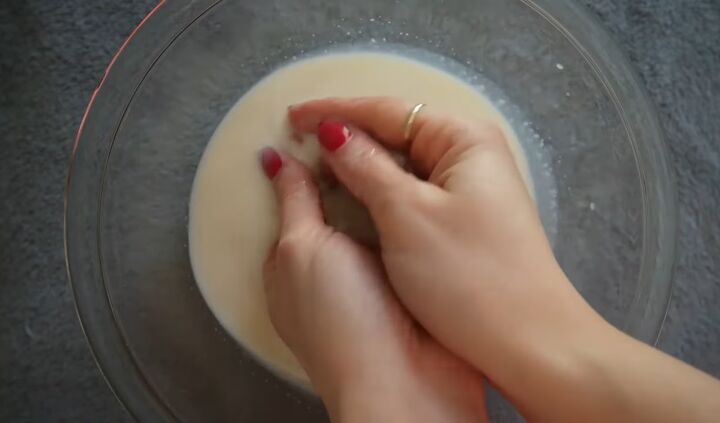 how to diy a super effective hand soak for dry cracked hands, Soaking hands