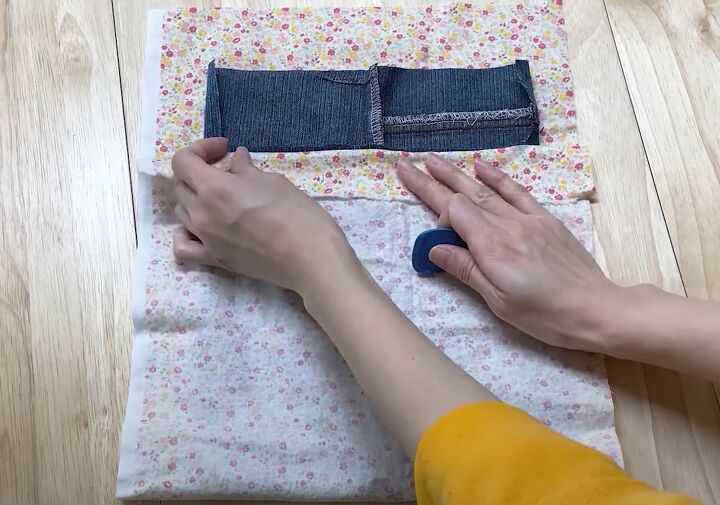 how to make a cute crossbody bag out of jeans, Cutting lining