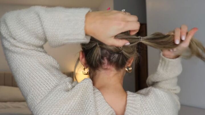 hair tutorial elegant bun hairstyle in 2 different ways, Removing hair elastic