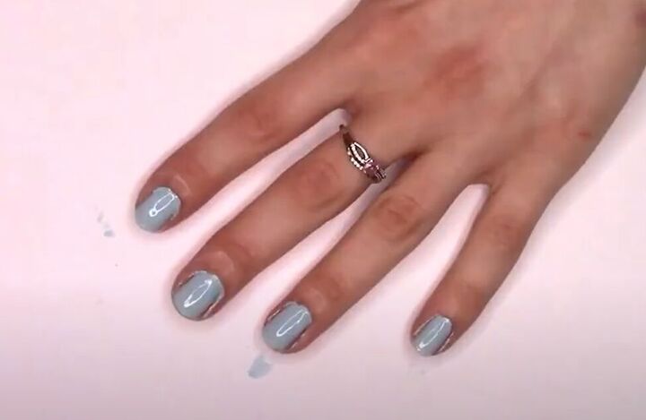 6 super impressive diy nail art hacks, Baby blue nail polish