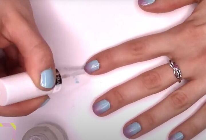 6 super impressive diy nail art hacks, Applying top coat