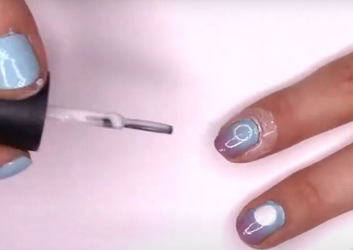 6 super impressive diy nail art hacks, Adding peel off product