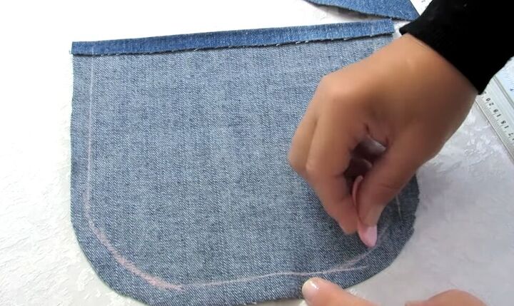 how to diy a super easy jean bag, Marking denim