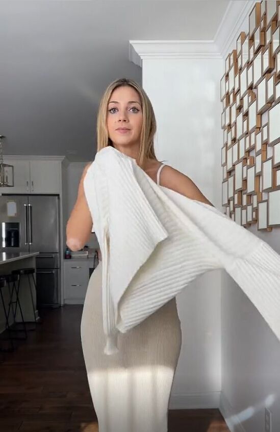 turn your sweater upside down for this fashion hack, Putting on sweater