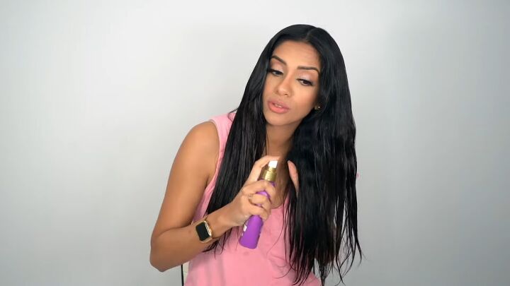 easy hair tutorial blow dry your hair straight like a professional, Applying heat protectant
