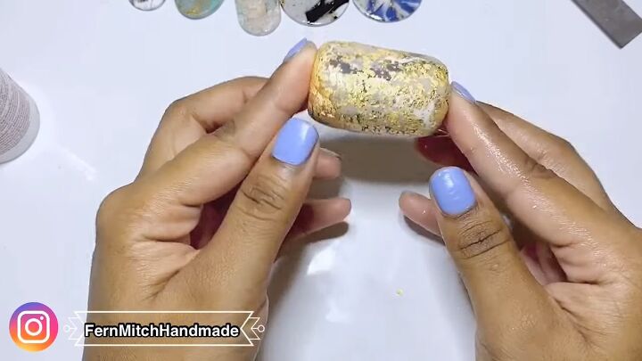 how to diy gold leaf marbled polymer clay earrings, Recombined clay