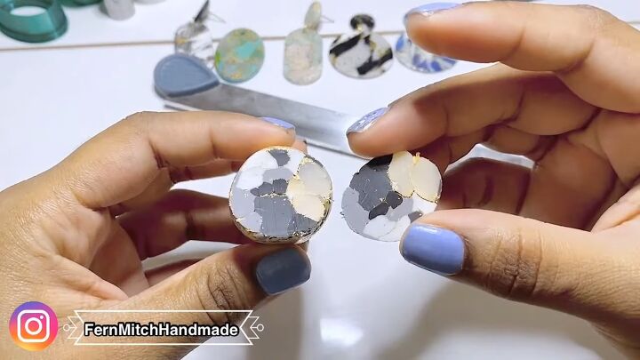 how to diy gold leaf marbled polymer clay earrings, Sliced clay