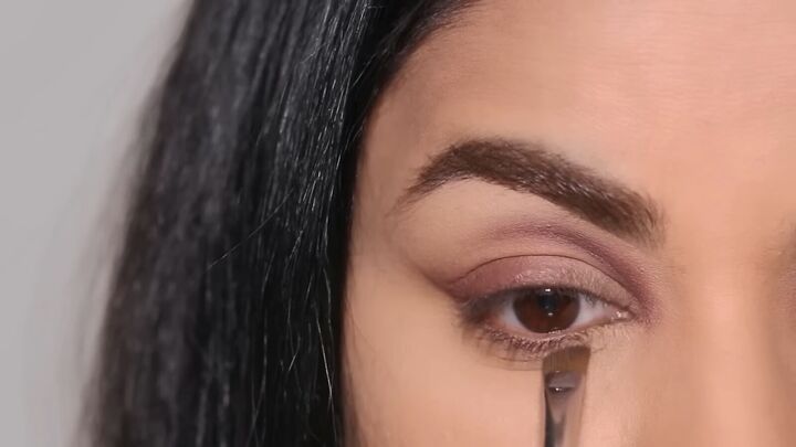 Cut Using Makeup Easy and Glam Cut Crease Eye Makeup Tutorial | Upstyle