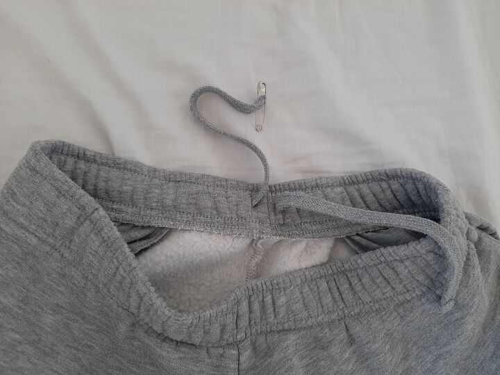 How to Put String Back in Pants: 4 Easy Methods | Upstyle