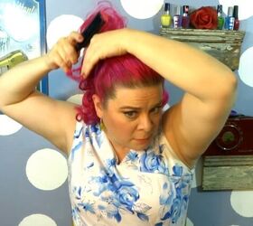 call the midwife inspired easy curly vintage hairstyle tutorial, Combing hair