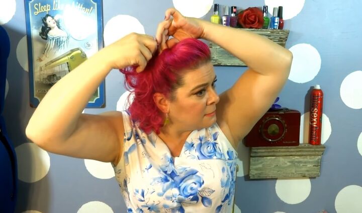call the midwife inspired easy curly vintage hairstyle tutorial, Clipping side
