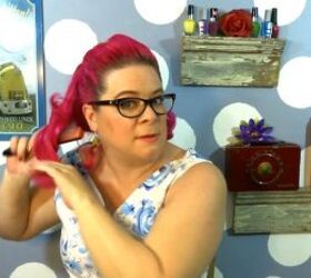 call the midwife inspired easy curly vintage hairstyle tutorial, Brushing out curls