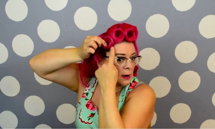 glam 1940s hairstyle tutorial, Curling side