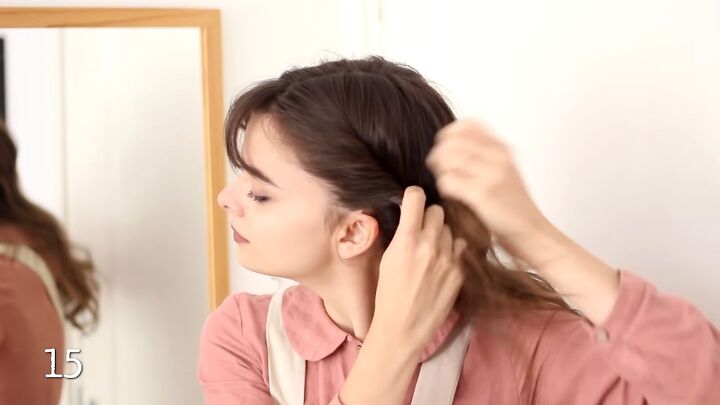 15 quick and easy cottagecore hairstyle ideas, Side twists with a low ponytail