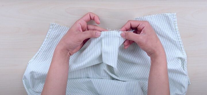 how to upcycle a men s shirt into a cute bow top, Making inverted pleat