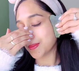 Here are 7 easy reasons why you need to start massaging your face today