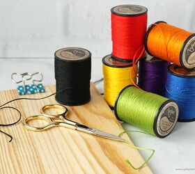 Grab a bunch of your favorite colored string and make this super-simple, nostalgic idea everyone will love