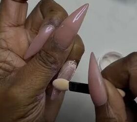 how to diy tiktok trending pink glazed donut nails, Applying chrome