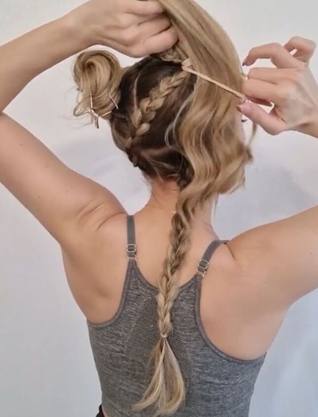 perfect braid and bun hairstyle for working out, Weaving in braids