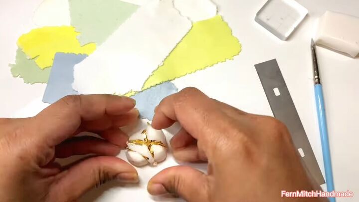 how to make pretty gold leaf marble polymer clay earrings, Pressing clay