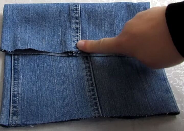 how to diy a small denim purse from old jeans