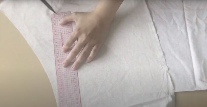 how to sew a 3 4 circle skirt from a bed sheet, Marking fabric