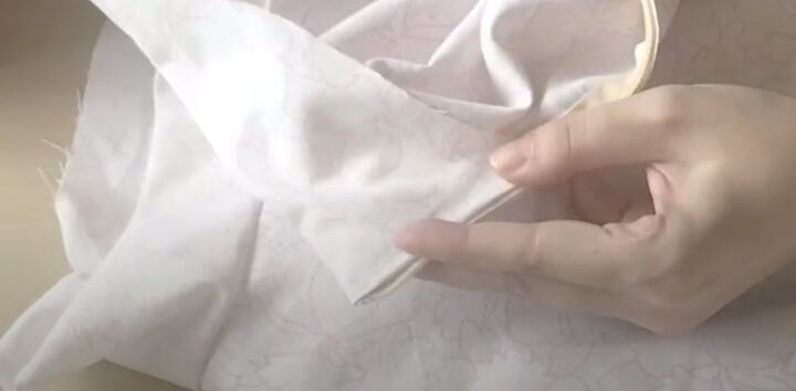 how to sew a 3 4 circle skirt from a bed sheet, Attaching waistband