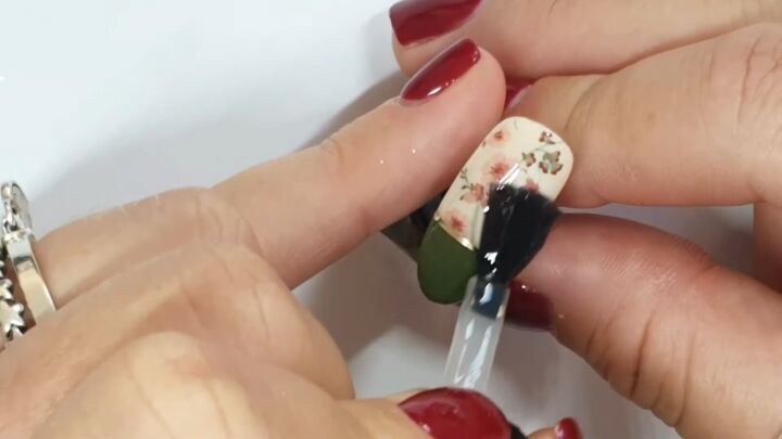 how to diy cute floral spring nails, Nail design 4
